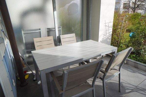 Terrassen-Tisch
