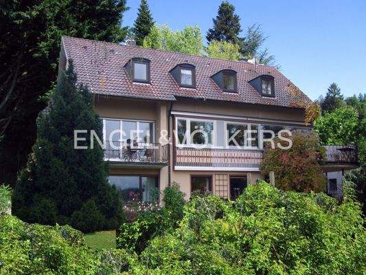 Vorschau mit Zweifamilienhaus mit ausgebautem Dachgeschoss