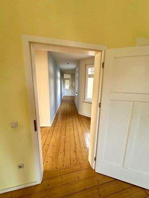 Kinder- Arbeits- oder Ankleidezimmer