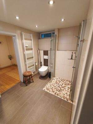 Senioren- und Behindertengerechtes Bad im EG