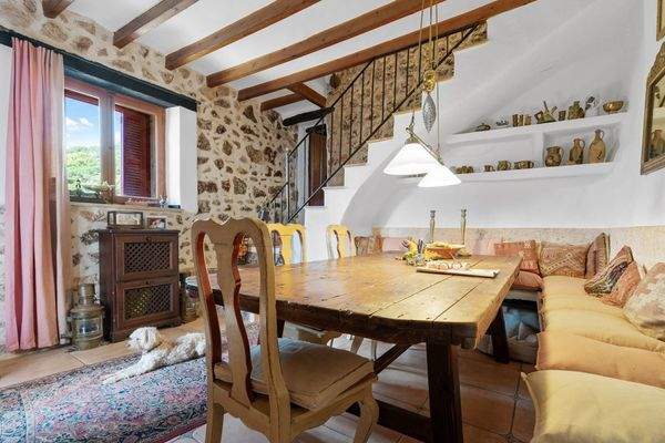 Bunyola- Stadthaus-Pool-Views (2)