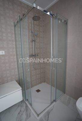 Modern Detached House with Pool and Mountain Views in Polop