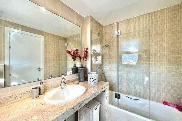 08-Camp de Mar-Golfhaus-blume