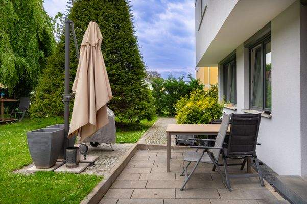 EG Wohnung 2 Terrasse