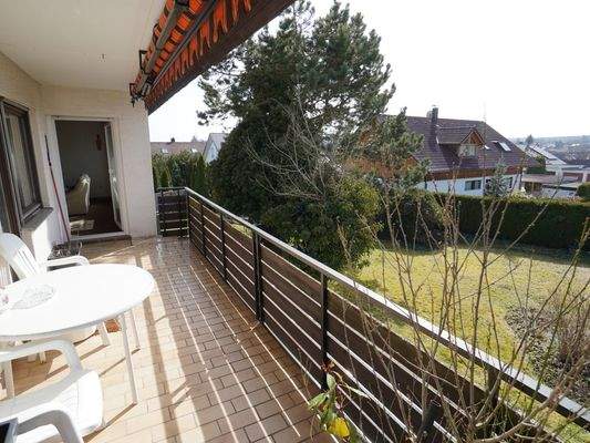 Überdachter Balkon Hauptwohnung EG