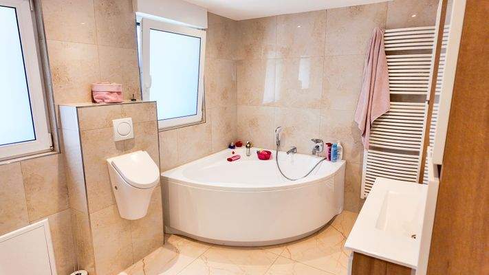 17 dji_mimo_20250523_102230_20250523102231_1747993