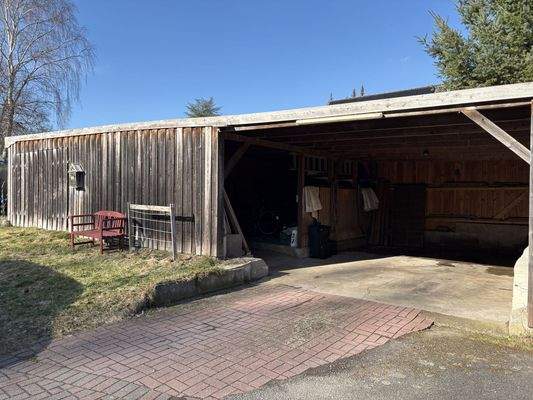Carport mit Abstellraum