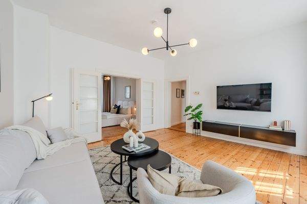 Bright 2-Bedroom Apartment in Berlin Zehlendorf_#63-12.jpg