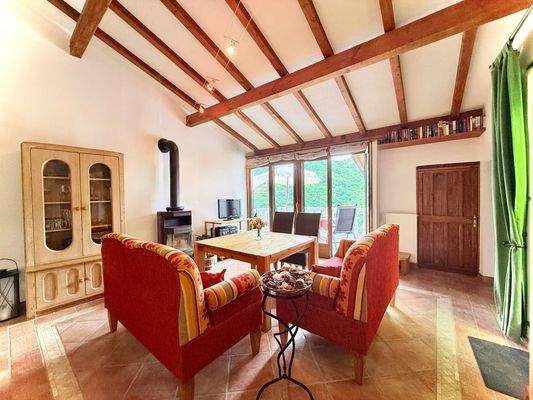 AL990_15 TERRA ITALIA IMMOBILIEN_REAL ESTATE_TESTI