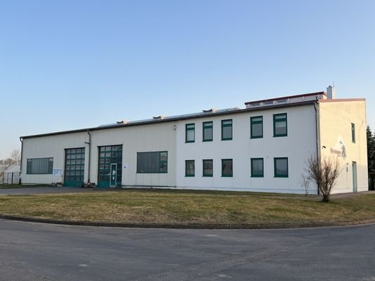 Sozial-und Werkstattgebäude Nordansicht
