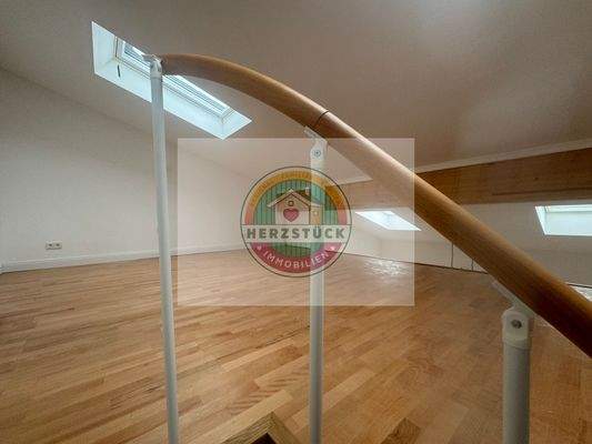 Hinterhaus - Galerie-Maisonette 1