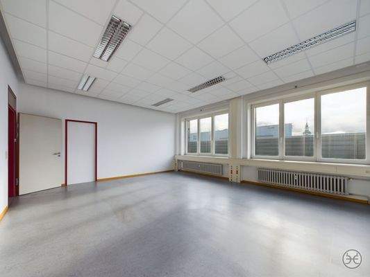 Eden-Ehbrecht-Immobilien_Büroflächen_Telekom-Gebäude_004