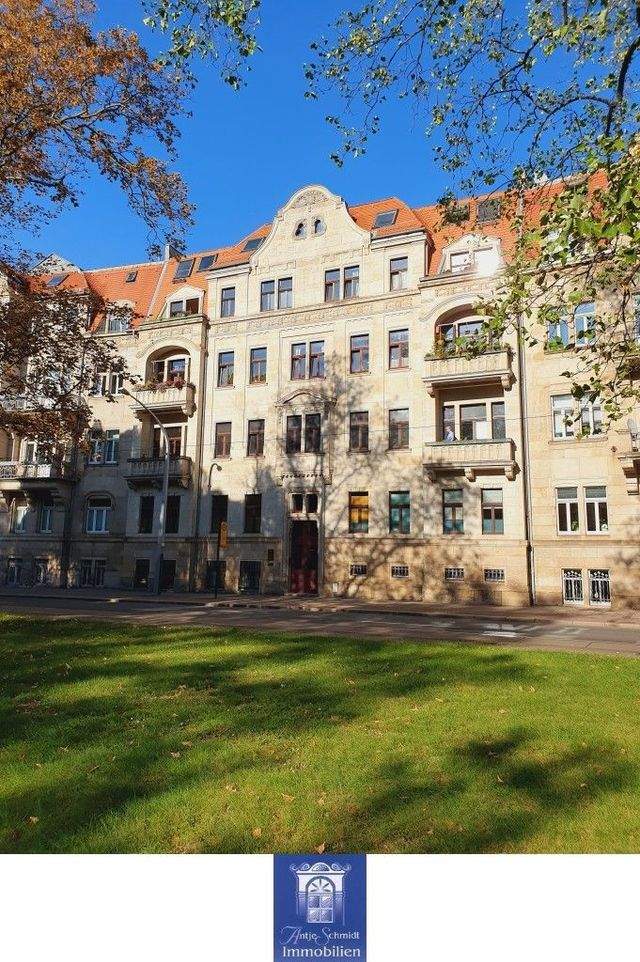 Traumhaftes Wohnen mit Aussicht - Balkon! Lift! - Foto 4