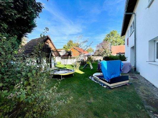 der eigene Spielplatz