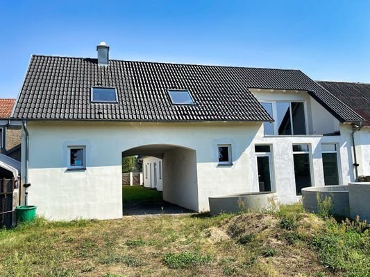 EFH mit Dachterrasse Rückseite