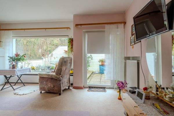 Zimmer mit Zugang Dachterrasse I.OG