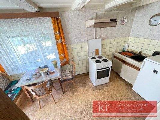 EG Küche nebst Wohnzimmer