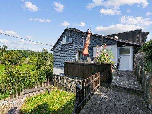 Terrasse b (OG-FeWo)