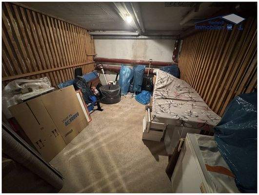 Geräumiges Kellerabteil