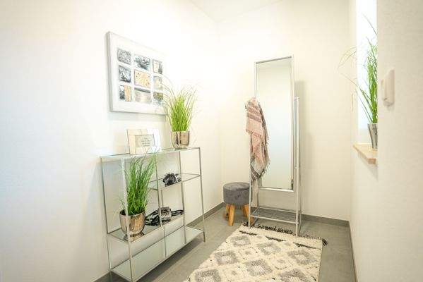 Garderobe Musterhaus