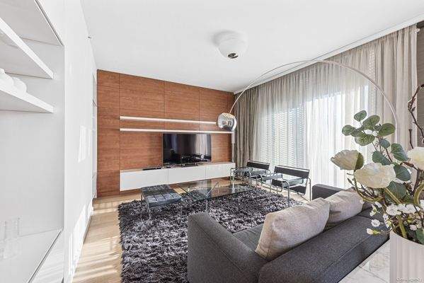 2025-09-15-S01408-Schottenring 22, 1010 Wien-010