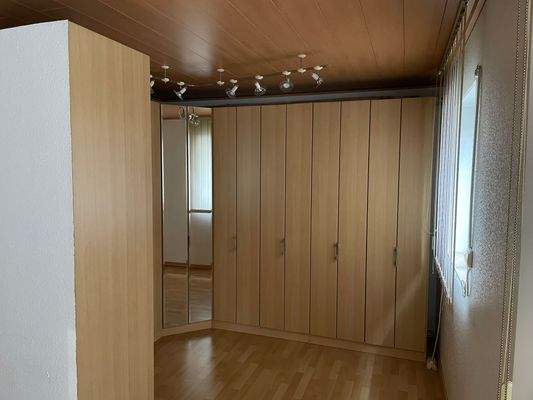 Einbauschränke - Schlafzimmer UG. 