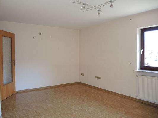 Wohnzimmer, Wohnung 2, 1. Obergeschoss