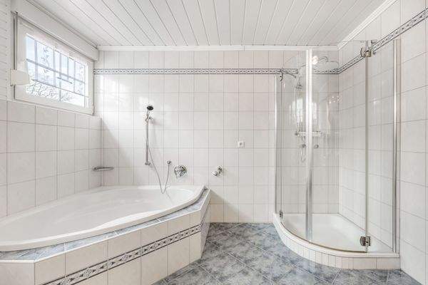 Tageslichtbad  - Dachgeschoss