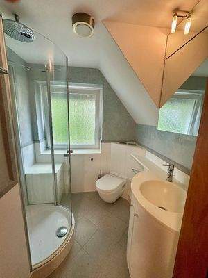 Badezimmer DG - Vorderhaus