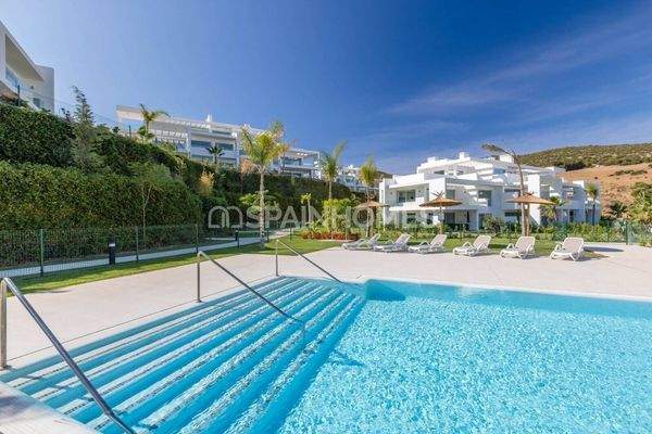 High-Quality Apartments with Great Privileges in Casares