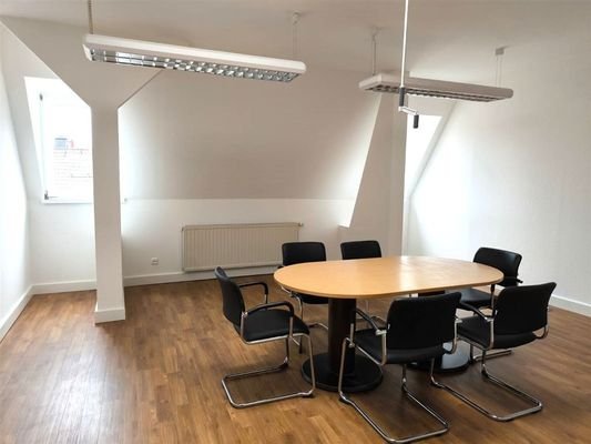 Büro 1