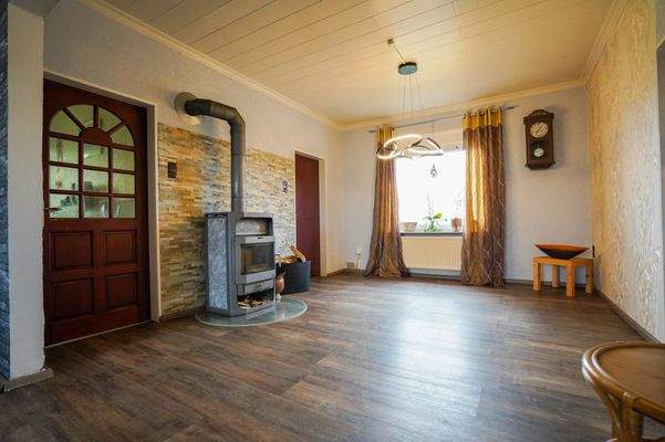 Wohn/- und Esszimmer