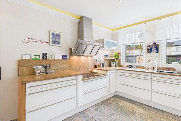 Schlossstraße 22 – 54293 Trier-Quint