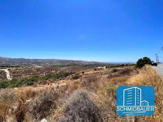 Kreta, Kamilari: Grundstück am Rande eines touristischen Dorfes zu verkaufen