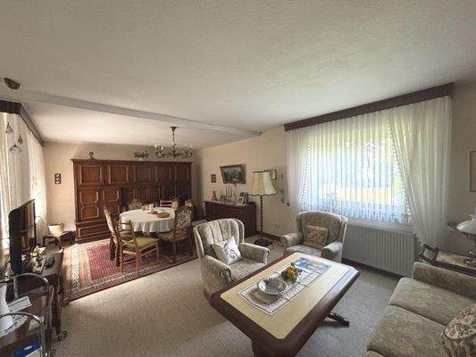 Wohnzimmer im Erdgeschoss