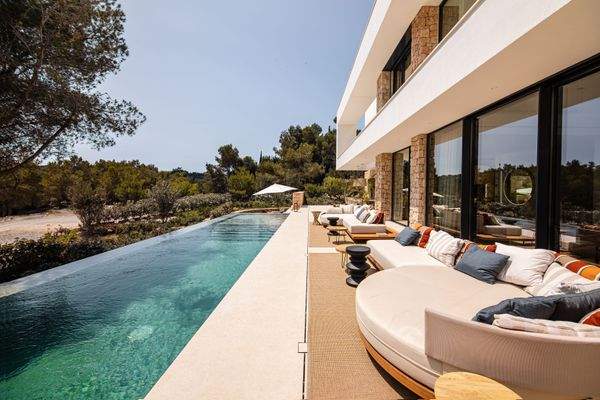 KPI1450- Villa en venta - Villa zu verkaufen - Villa for sale - Villa te koop - www.kensington-ibiza.com - Noelle Politiek