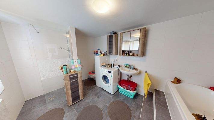 DHH_Cadolzburg_Badezimmer (1)