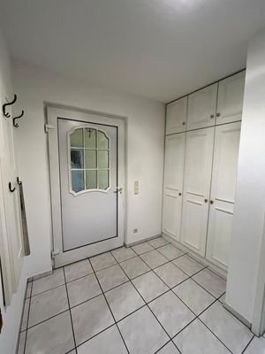 Eingang mit Garderobe