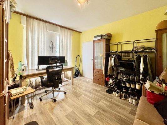 Arbeitszimmer EG