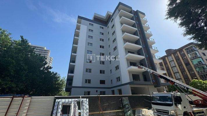 New and Spacious Apartments Close to the Main Road in İzmir