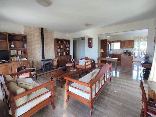 Kreta, Atsipopoulo: Schöne geräumige Villa mit Meerblick und Bergblick zu verkaufen