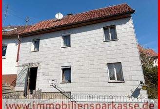 sanierungsbedürftiges Vorderhaus