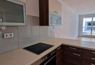 9ff56e6e-d71e-41fb-b