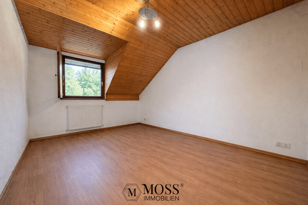 Büro/Kinderzimmer 1.OG