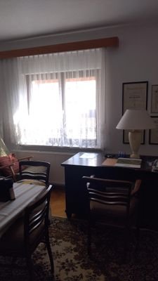 Büro im Erdgeschoss