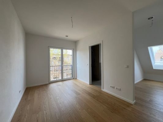 Schlafzimmer WHG 11.jpg