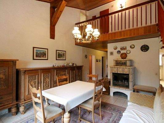 Esszimmer mit Ofenanschluss EG
