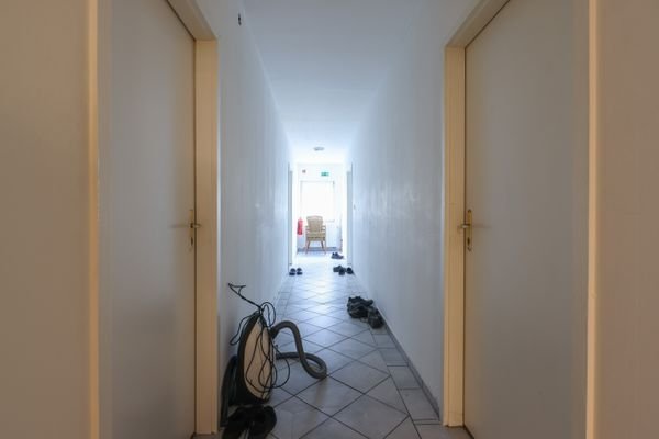 Flur zu den Mitarbeiterzimmern