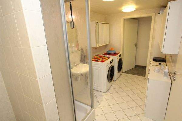 Bad im Kellergeschoss