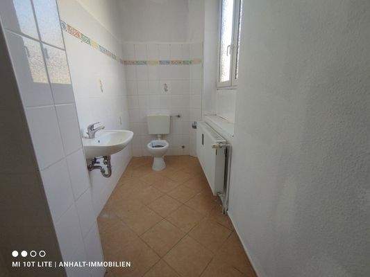 Eingang 4 - Einheit links (3)